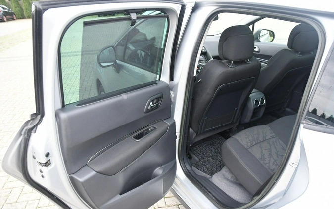 Peugeot 3008 cena 19900 przebieg: 278000, rok produkcji 2011 z Więcbork małe 277